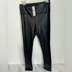 New With Tags: 7 For All Mankind Black Faux Leather Leggings Size Medium
